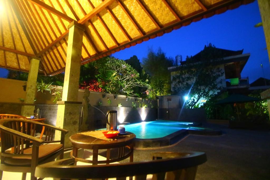 Adi Santia Bungalows อูบุด ภายนอก รูปภาพ