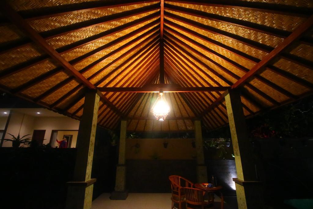 Adi Santia Bungalows อูบุด ภายนอก รูปภาพ